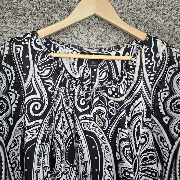 White House Black Market Top Womens 8 Black Paisely‎ Print Satin Blouse Casual - Picture 4 of 7
